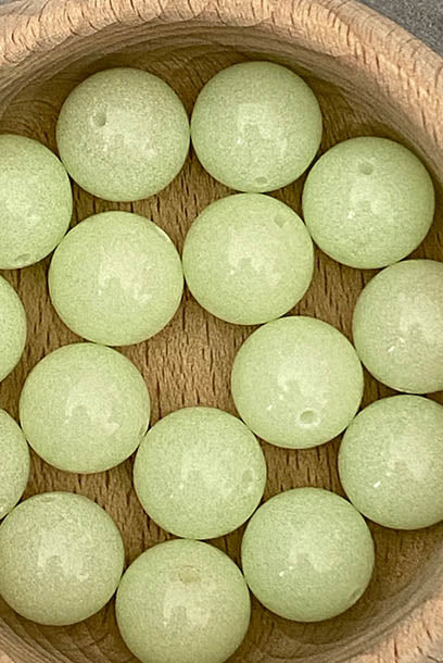 Cheongsam 旗袍 Glow in the Dark Beads Green Knot Buttons