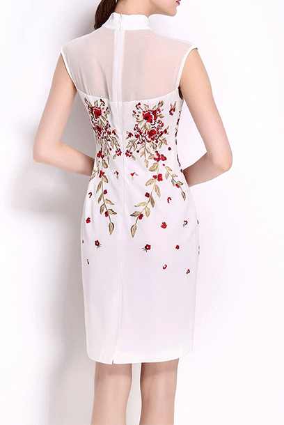 Cap Sleeves White Floral Embroidered Pencil Cheongsam