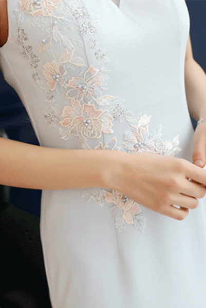 Sleeveless Embroidered Floral Cheongsam Gown