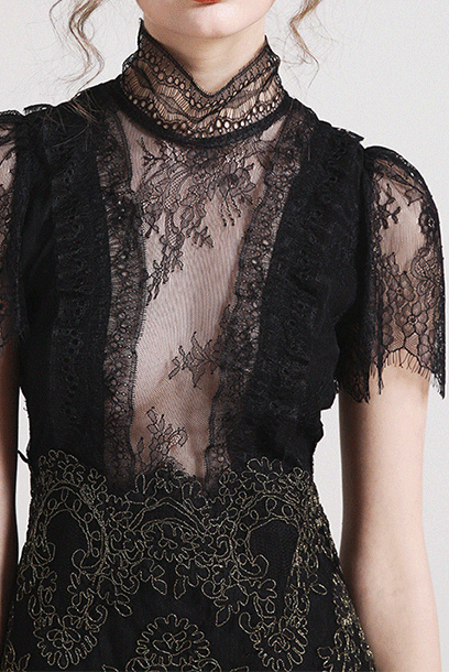 Short Sleeves Lace Mini Dress