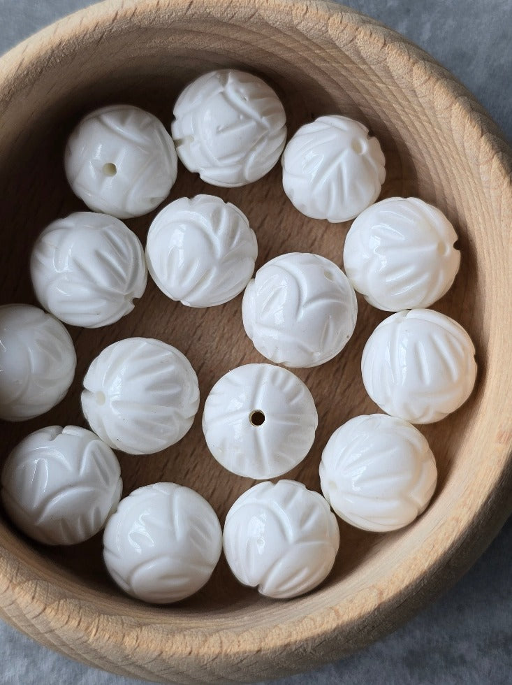 Cheongsam 旗袍 White Lotus Beads Knot Buttons
