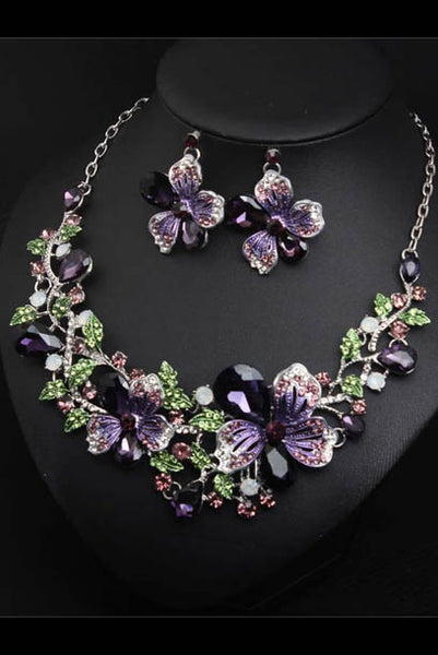3D Floral Chunky Statement Necklace