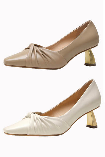 Bow Leather Pumps with Gold Heels