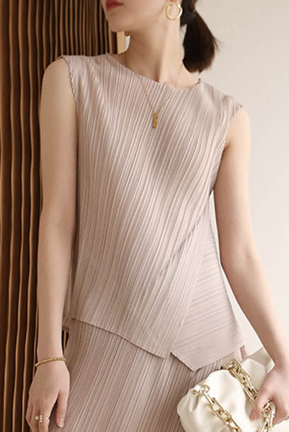 Pleats Pleats Sleeveless Asymmetrical Blouse + Skirt