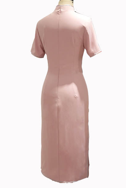 Short Sleeves Pink Embellished Cheongsam Qipao