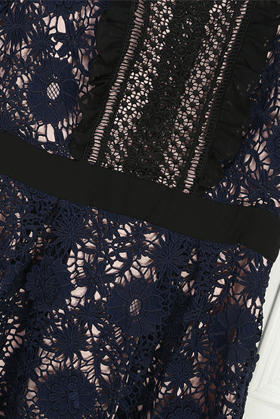 Short Sleeves Guipure Lace Midi Dress