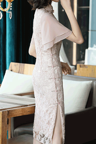 Bell Sleeves Pink Lace Cheongsam