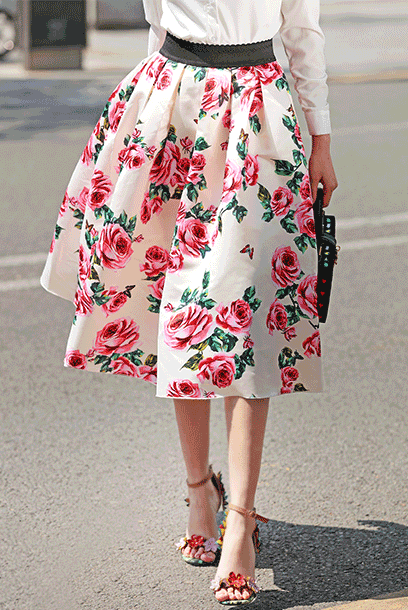 Rose Printed Pleated Skirt