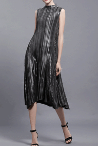 Sleeveless Pleats Please Midi Dress